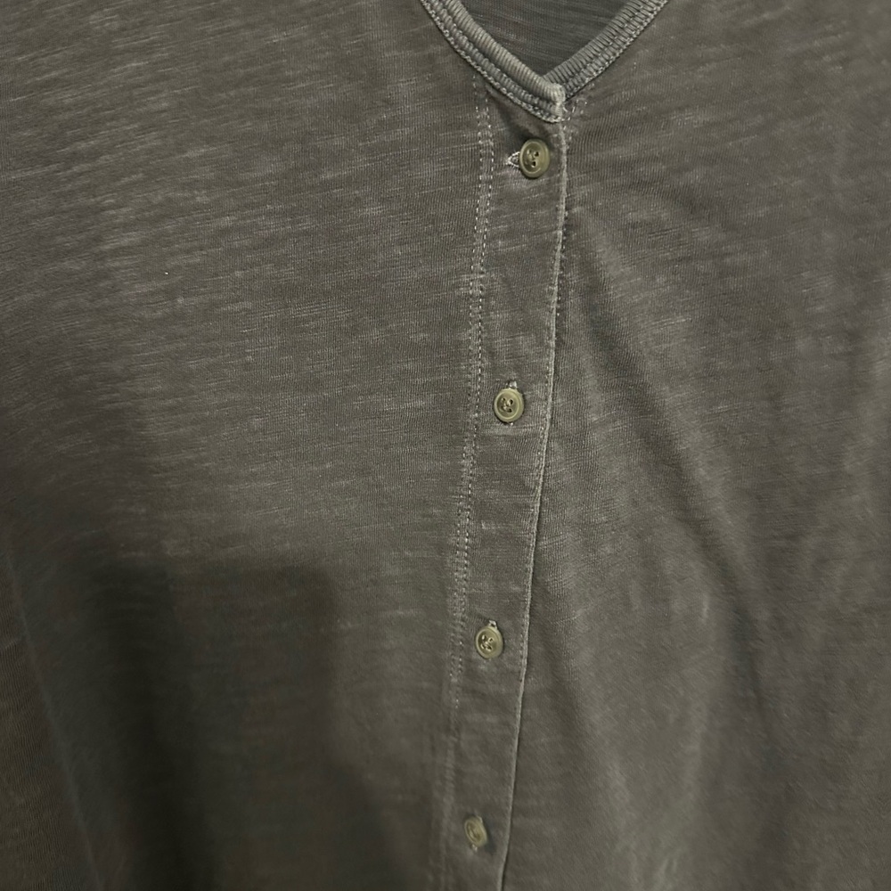 Old Navy cotton top - Picture 4 of 5